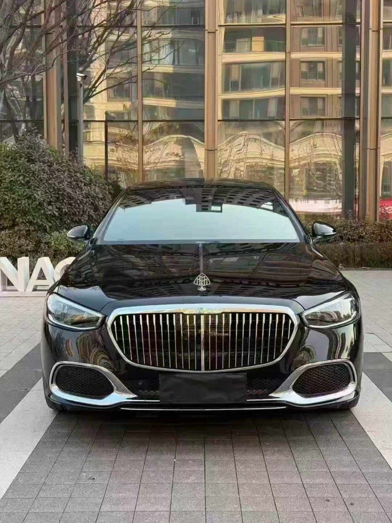 徐州25年奔驰迈巴赫S级1