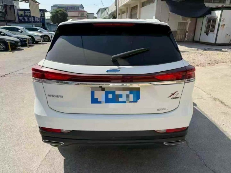 潍坊22年长安汽车欧尚9