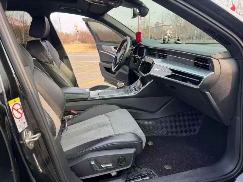 淮安23年奥迪A6L3