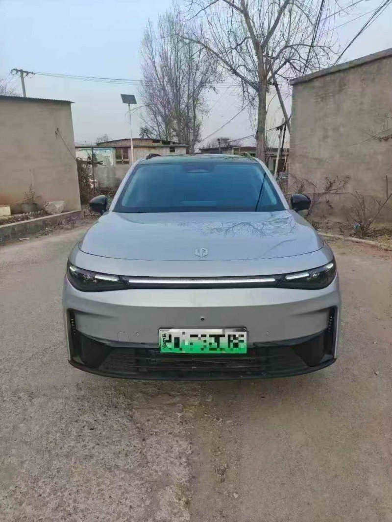 邢台25年零跑汽车C161