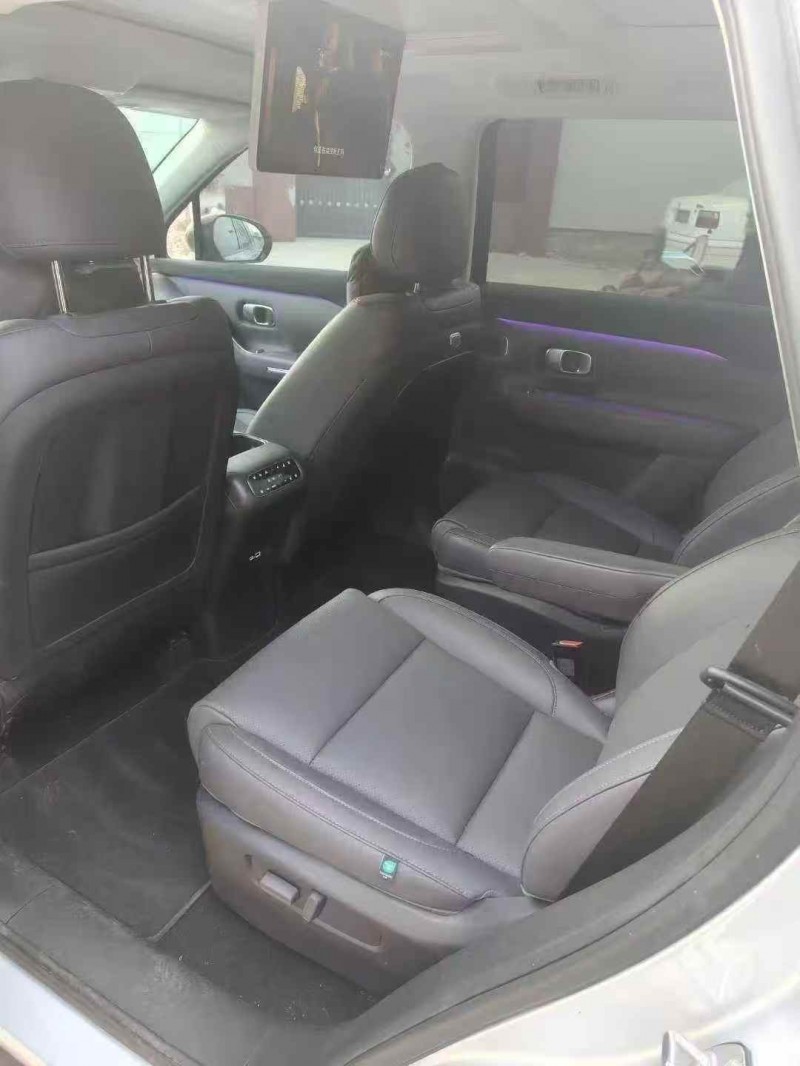 邢台25年零跑汽车C165