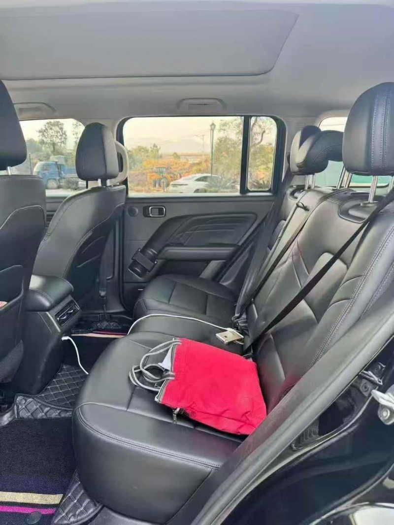 吉安24年哈弗猛龙HI46