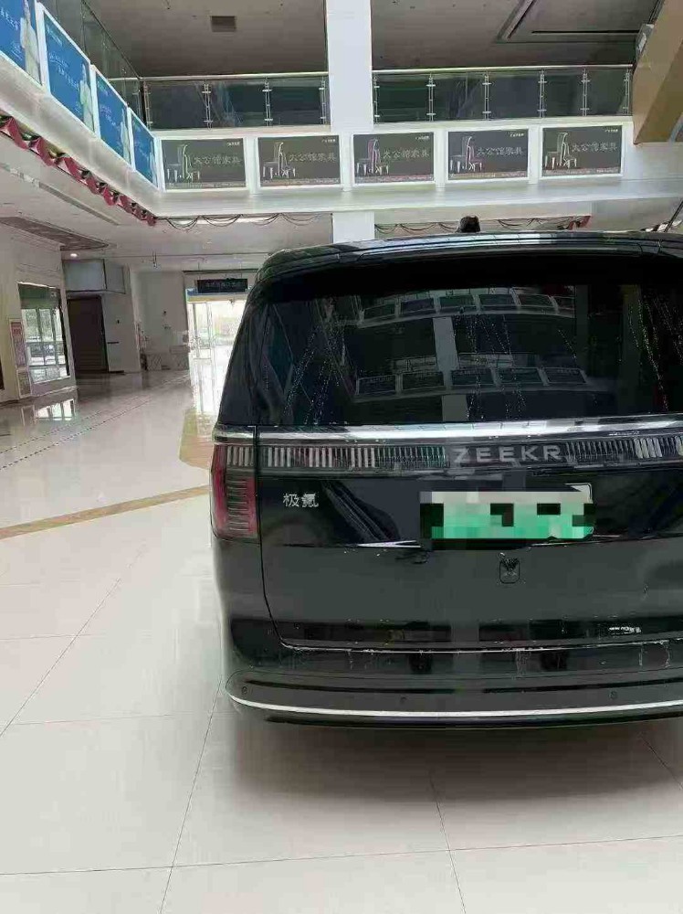 铜陵24年极氪汽车0099