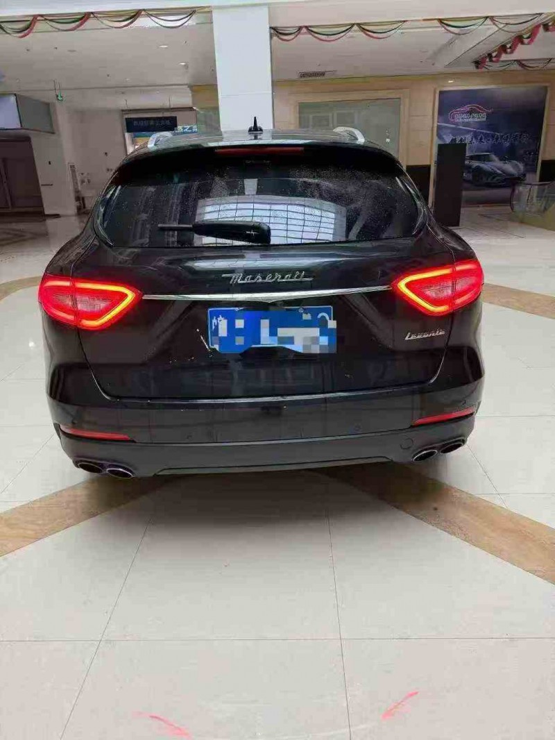 淮南17年玛莎拉蒂Levante9
