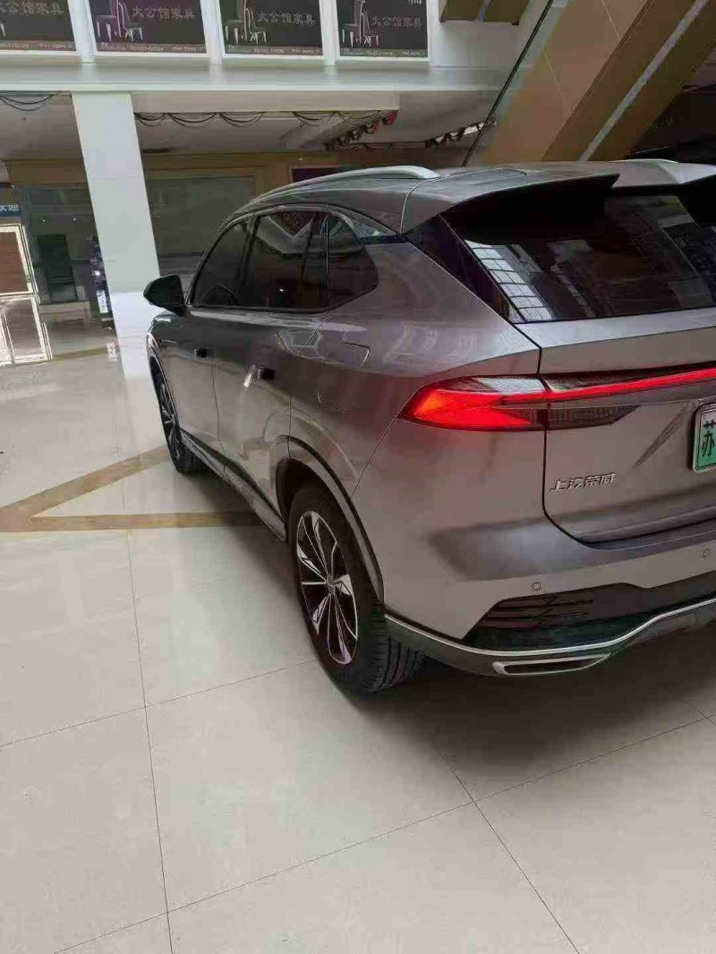 安庆24年荣威RX58