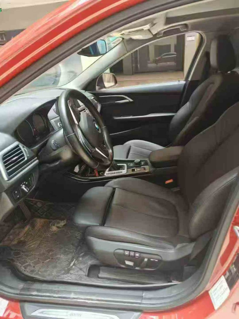 安庆18年宝马1系6