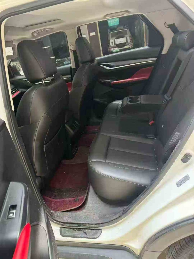 安庆21年长安汽车CS555