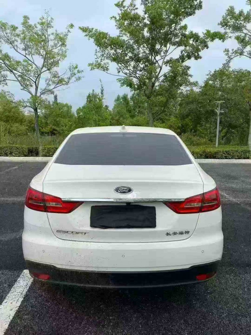 淮安20年福特福睿斯9