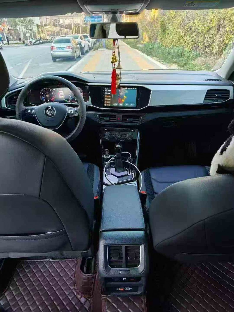 临沧19年大众探岳7