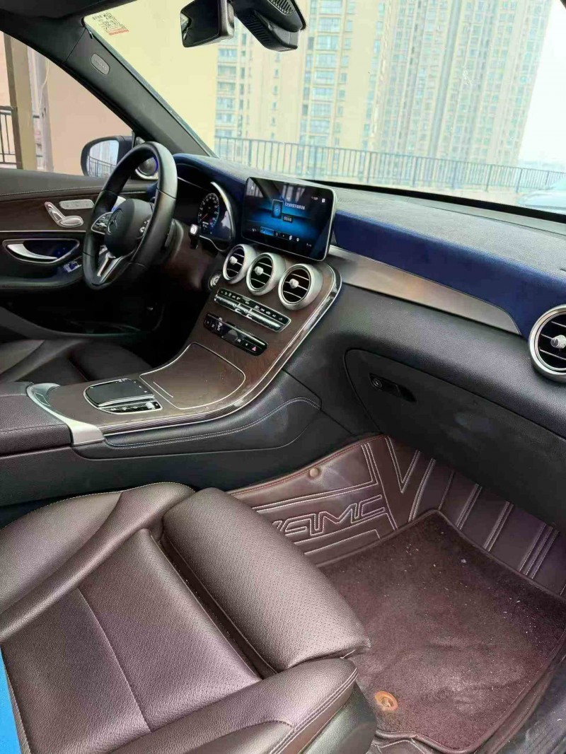 淮安19年奔驰GLC5