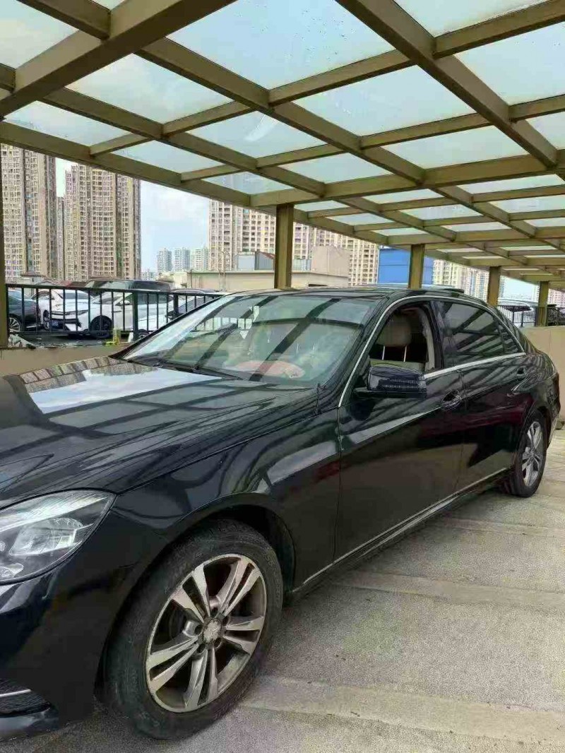 苏州13年奔驰E2