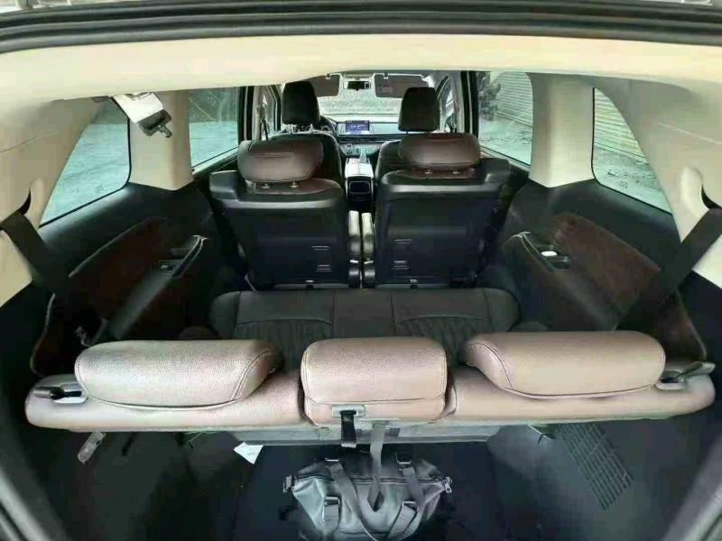 贵港23年本田奥德赛7