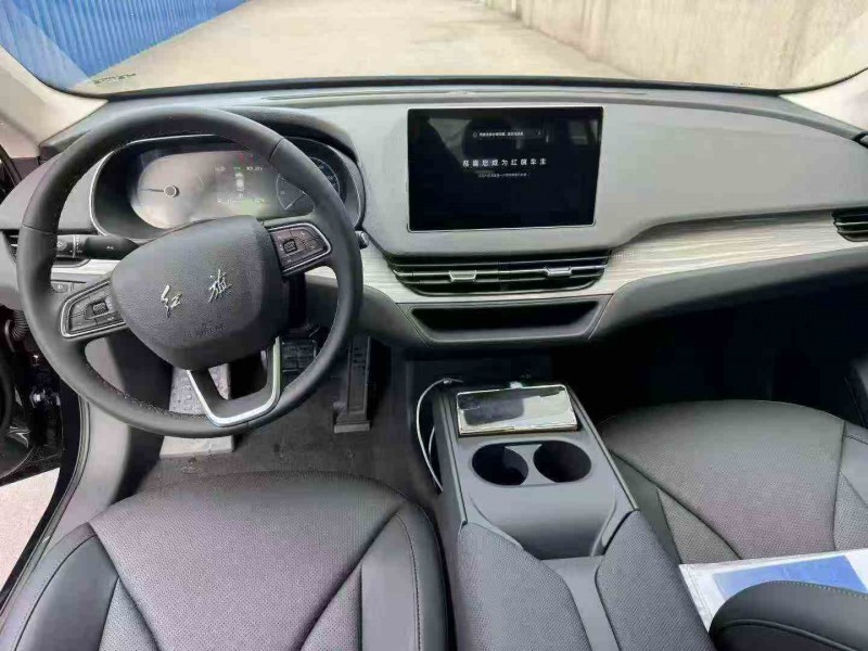 金华25年红旗E-QM55