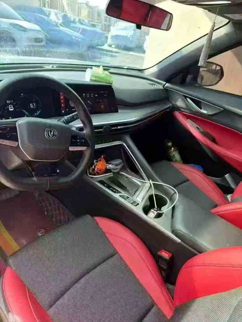 苏州25年长安汽车CS357