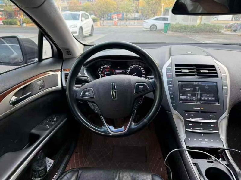 莆田16年林肯MKZ4