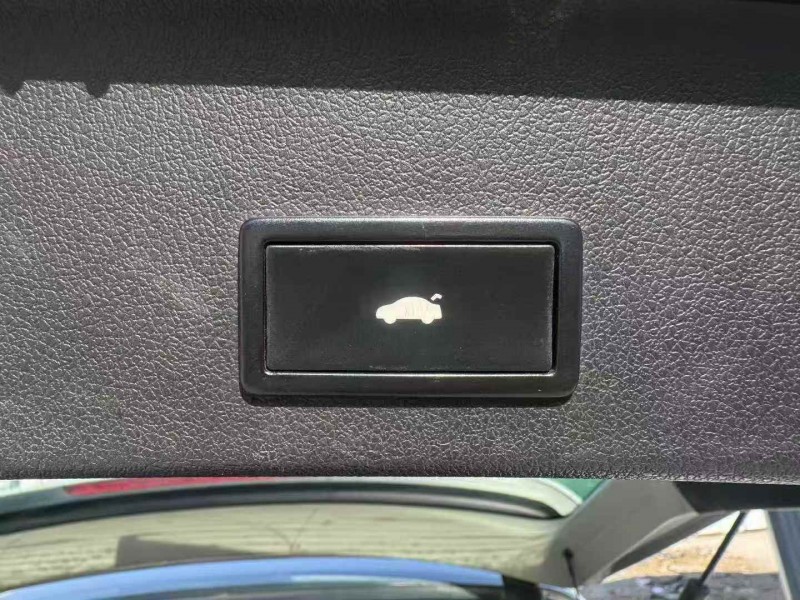 济宁10年奥迪Q57