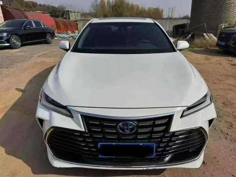 东营24年丰田亚洲龙1