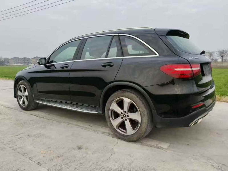 衢州17年奔驰GLC8