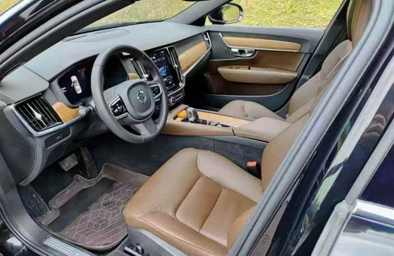 苏州24年沃尔沃S906