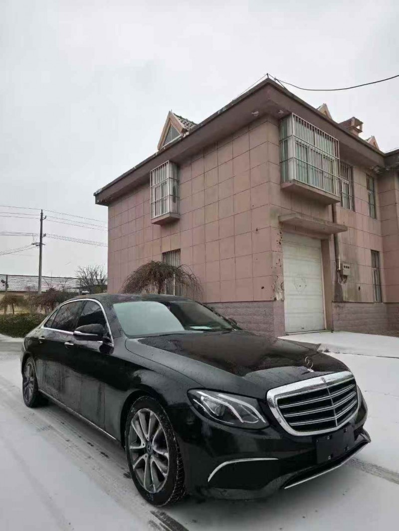 济宁20年奔驰E2