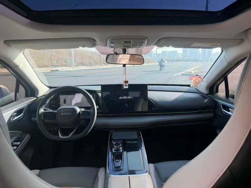 承德23年传祺埃安S4