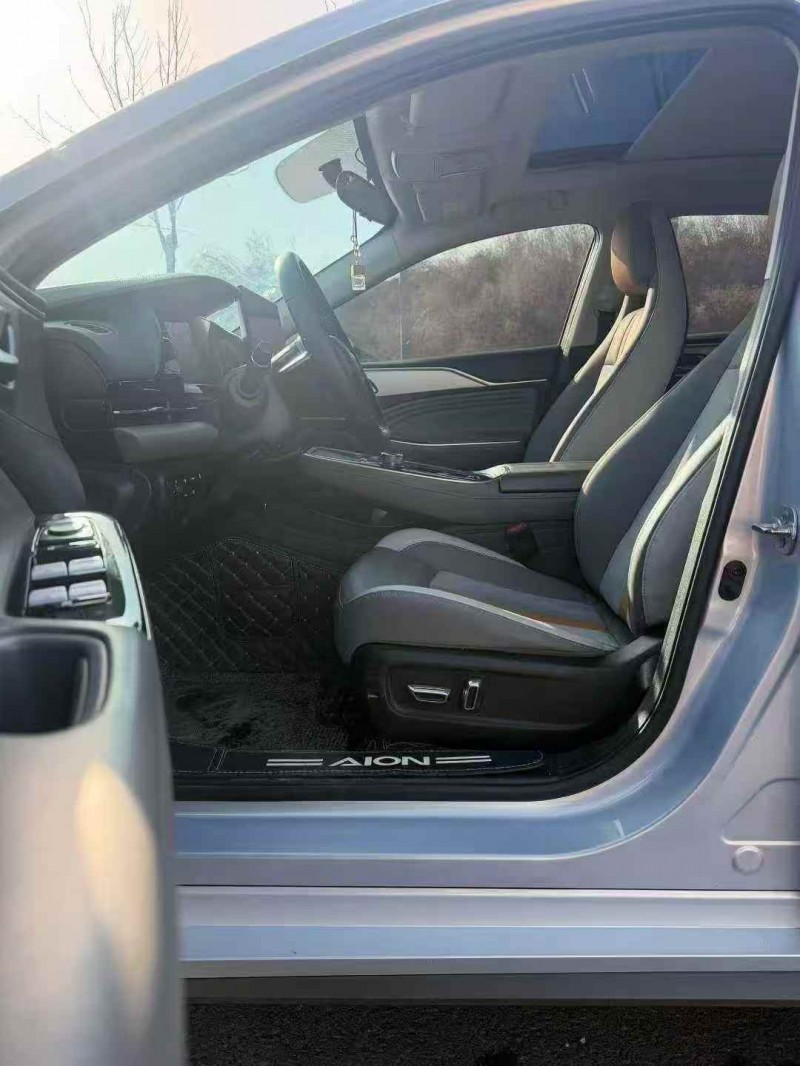 承德23年传祺埃安S6