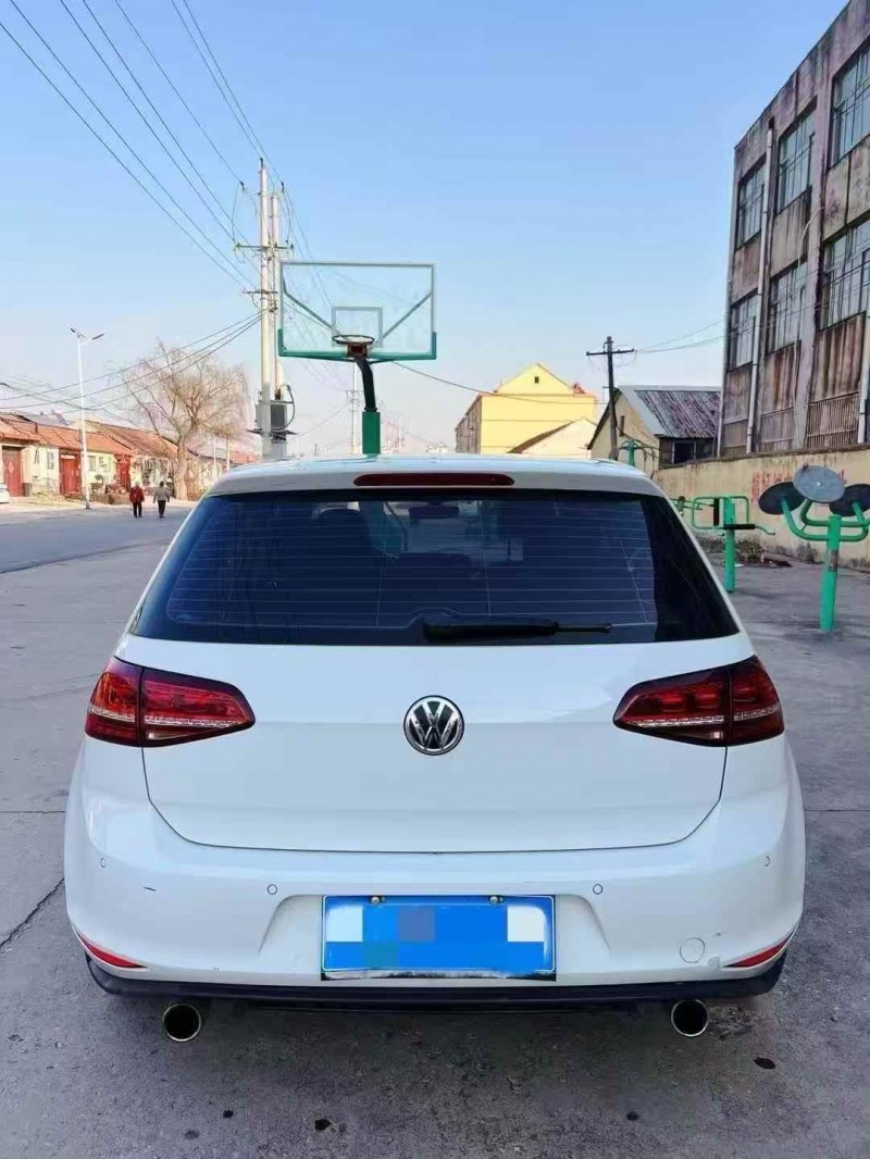 济宁17年大众高尔夫9
