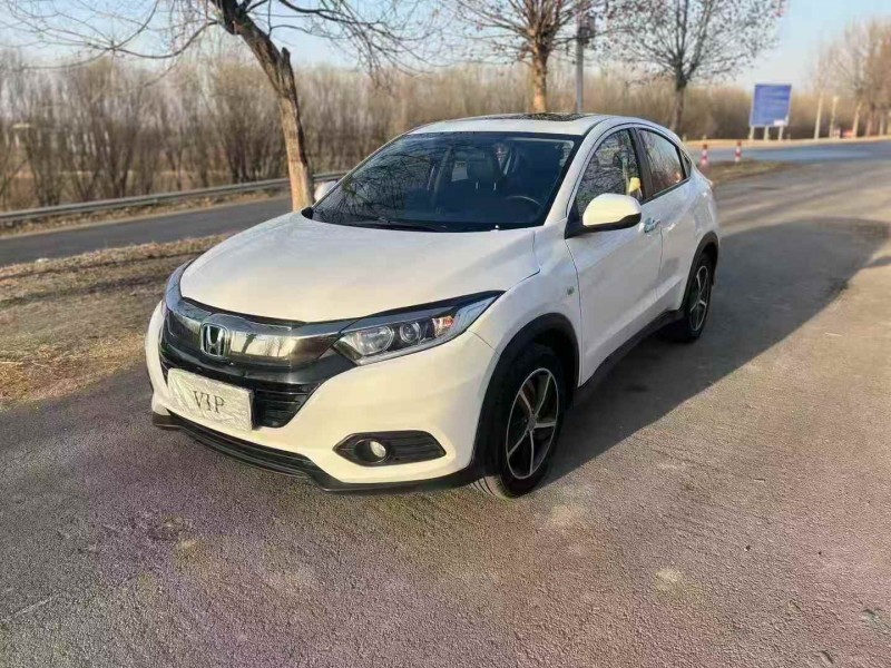 泰安22年本田缤智3