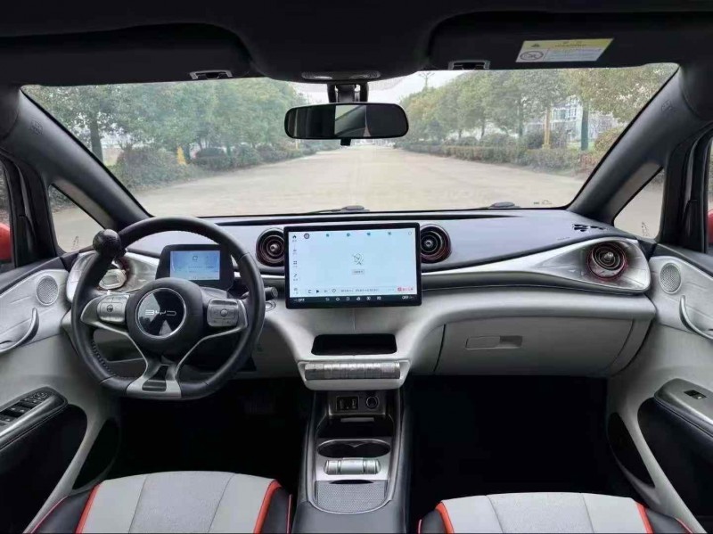 淮安22年比亚迪海豚5