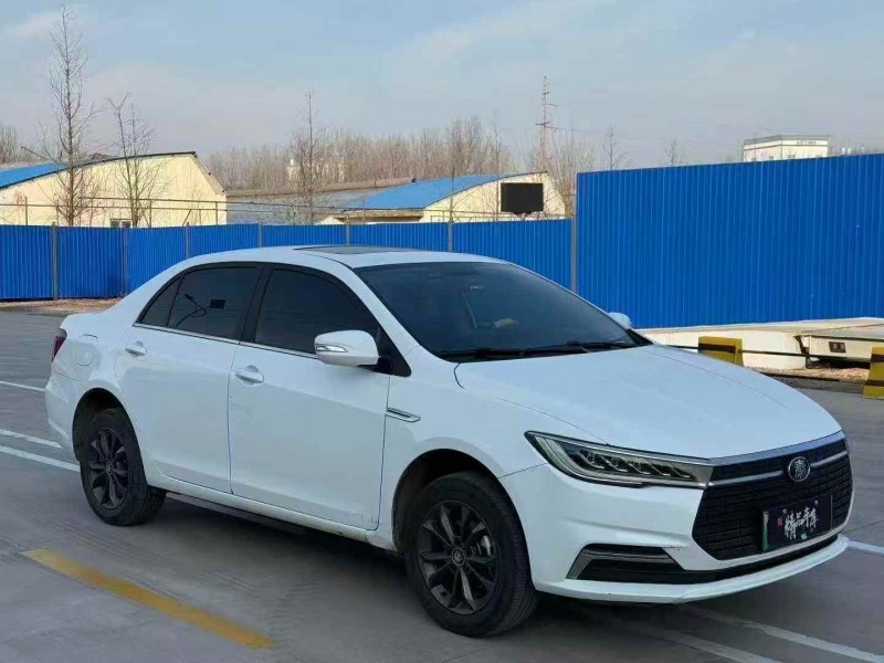 东营23年比亚迪秦3