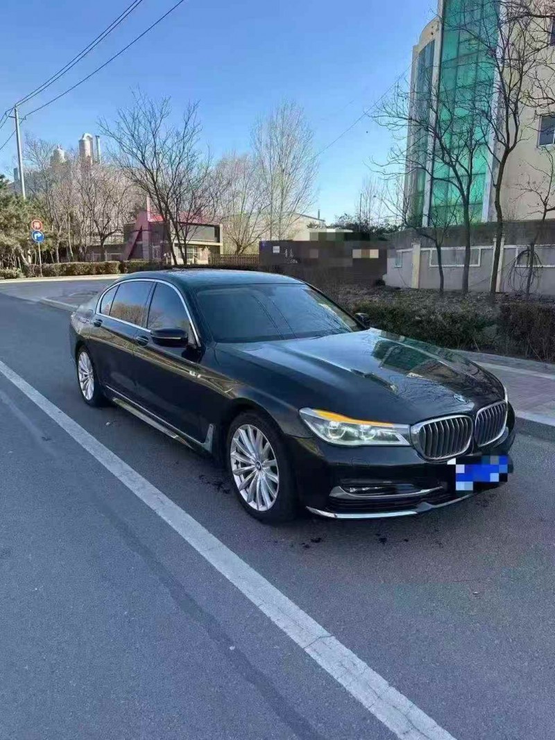 潍坊16年宝马7系3