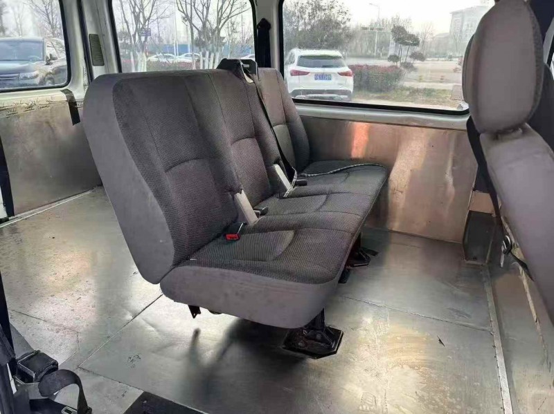 安庆18年江铃特顺6