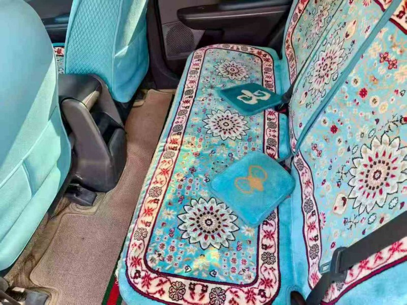 咸阳25年起亚EV56