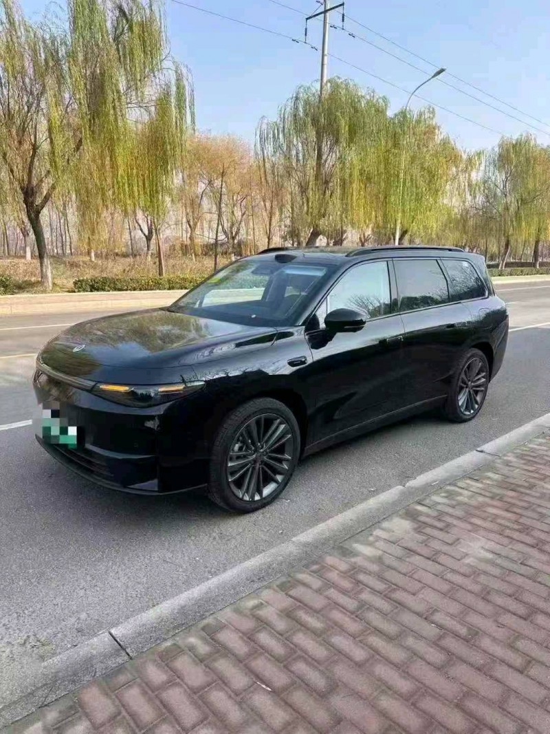 潍坊25年零跑汽车C162