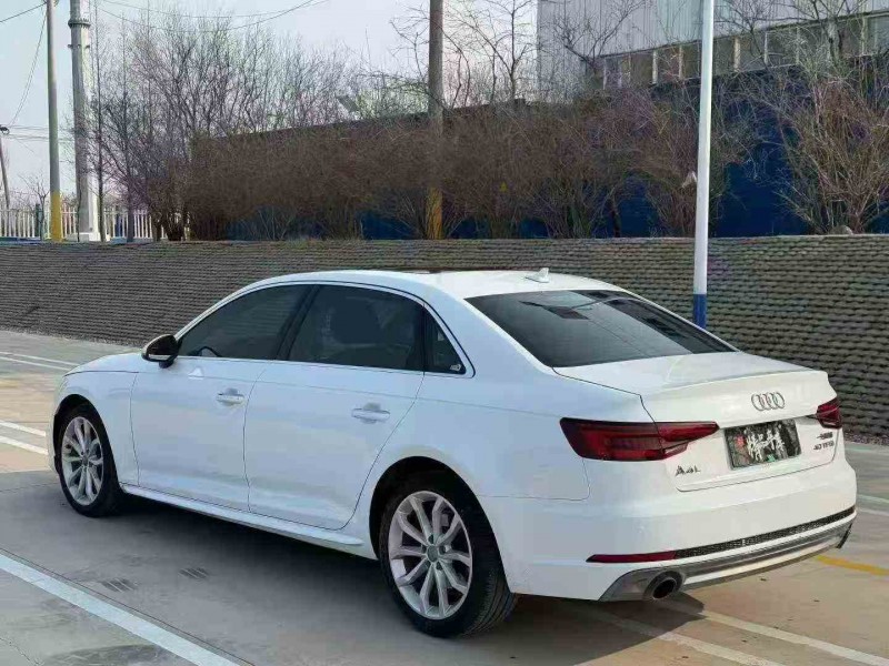 东营18年奥迪A4L8