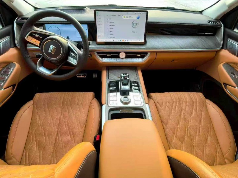 张家口24年长城汽车坦克5