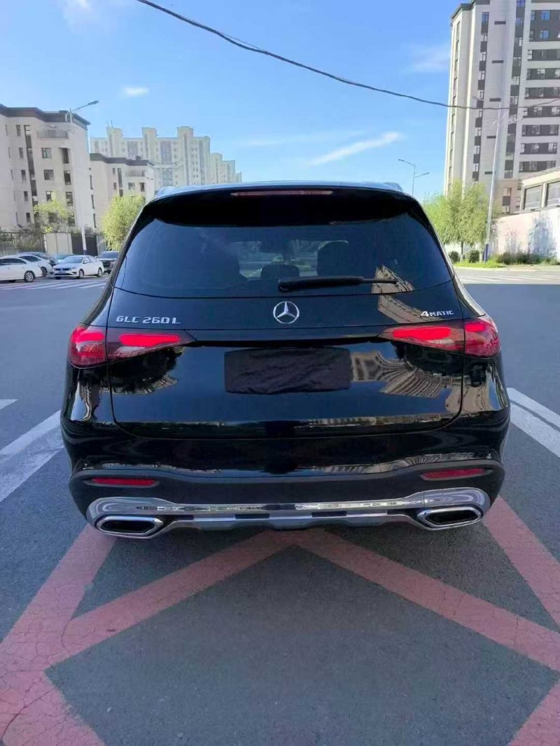 保定23年奔驰GLC9