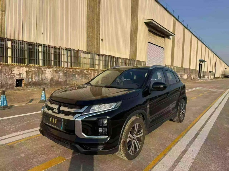 潍坊17年三菱劲炫3