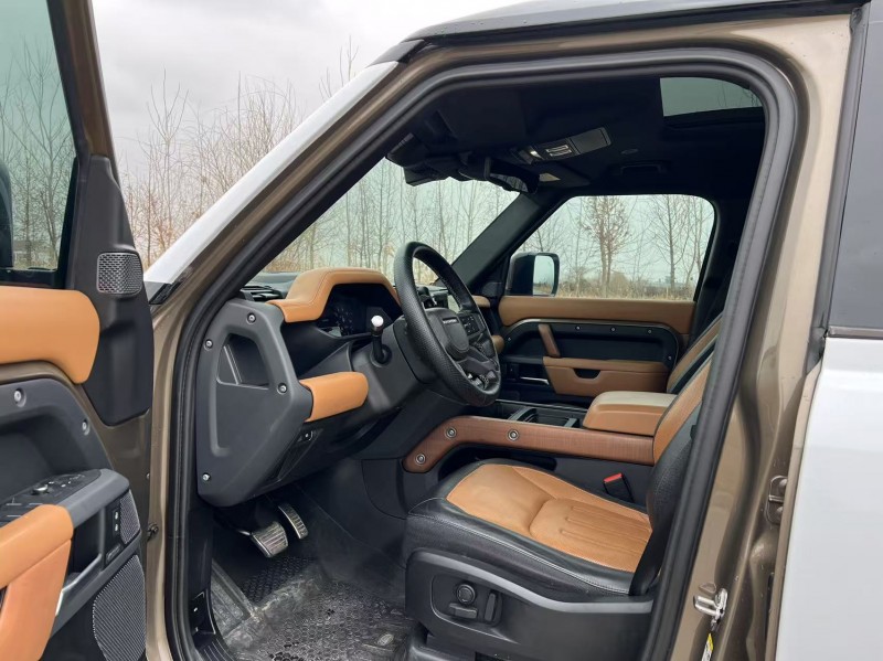 盐城21年路虎卫士4