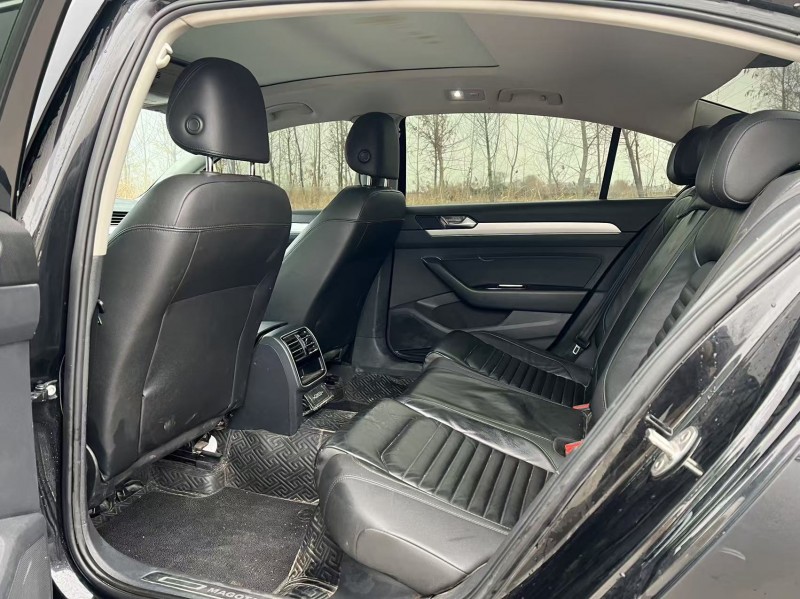 盐城19年大众迈腾5