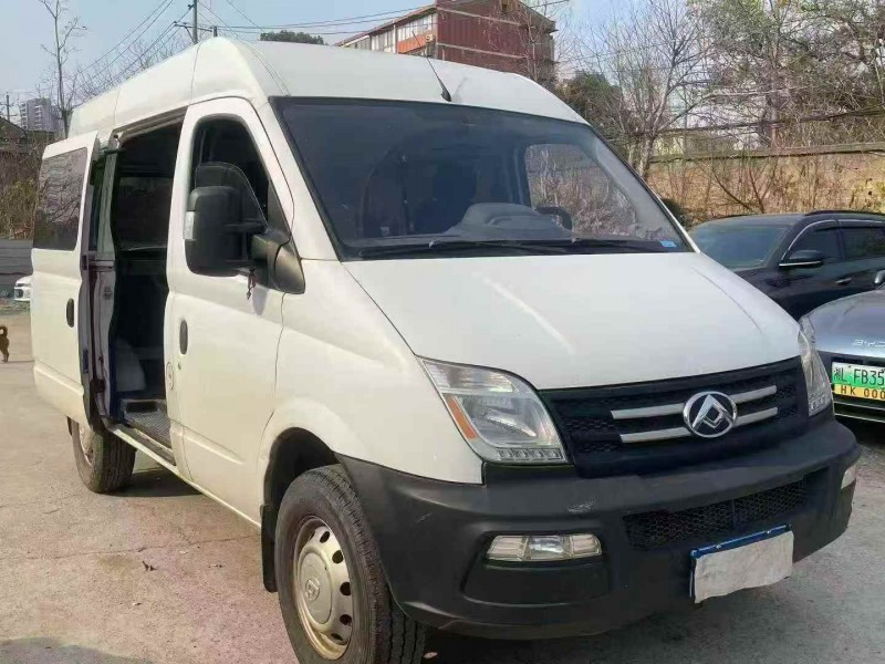 衡阳21年大通V802