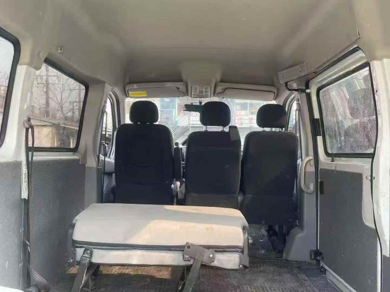 衡阳21年大通V804