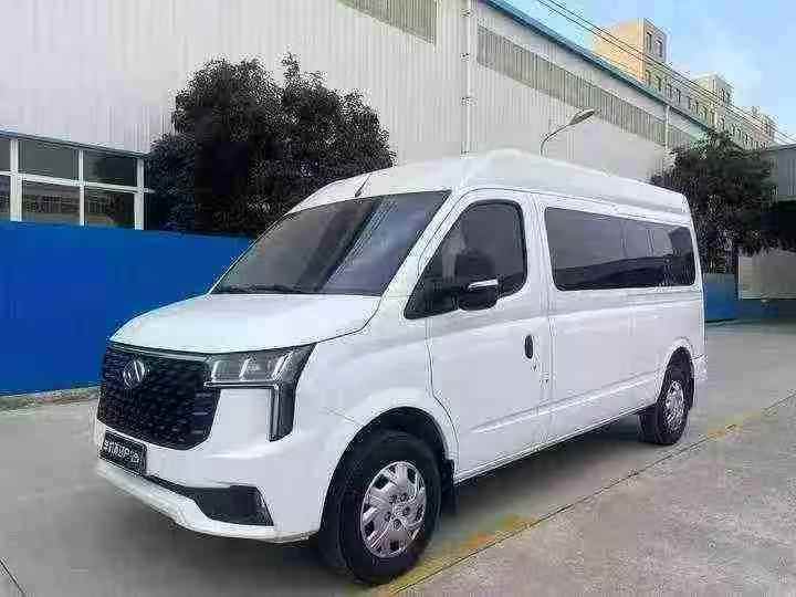 新乡24年大通V802