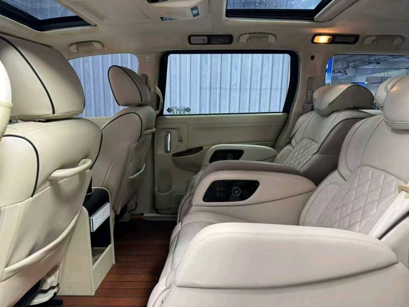 北京16年日产贵士5