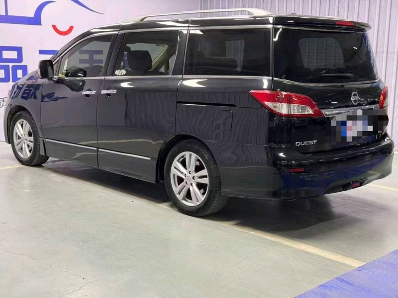 北京16年日产贵士8