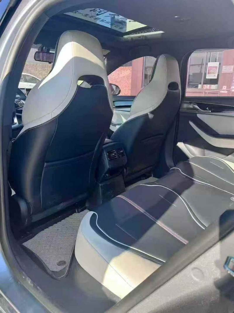 张家口23年比亚迪秦4