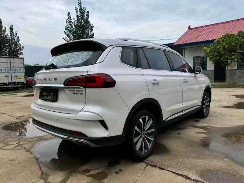 焦作21年荣威RX58