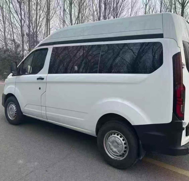 烟台24年福特全顺8