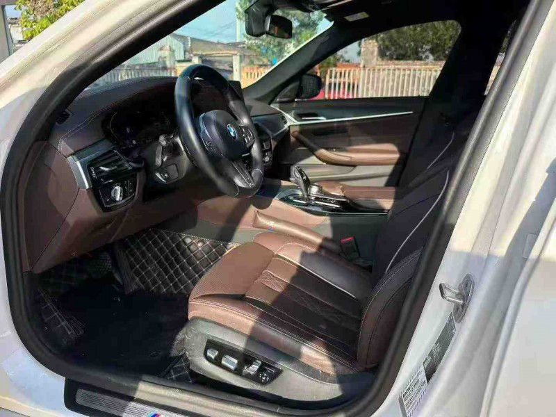 焦作23年宝马5系4