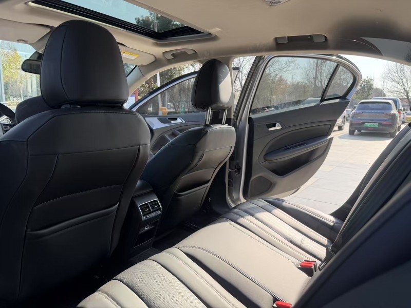 枣庄22年东风标致5